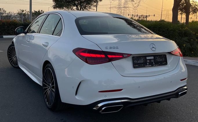 Новый Mercedes-Benz C-Class 200 V (W206), 2.0 л, 2025 в Дубае от Auto Gallery DXB Белый цвет. GCC | AUTO.AE