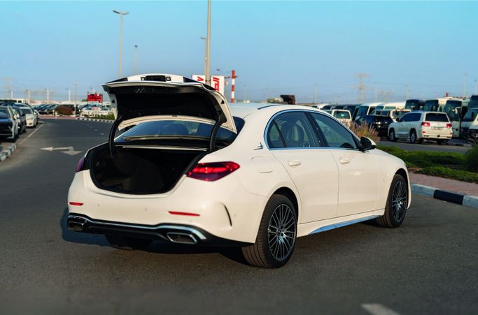 New Mercedes-Benz C-Class 200 L V (W206), 1.5 l, 2025 in Dubai by MENAMOTORS, White color. Chinese Specs | AUTO.AE