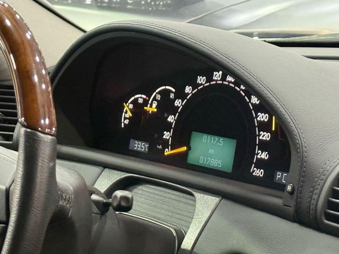 Подержанный Mercedes-Benz CL-Class 500 II (C215) Рестайлинг, 5.0 л, 2005 в Дубае от STAR COLLECTION LLC Серебристый цвет. Японская | AUTO.AE