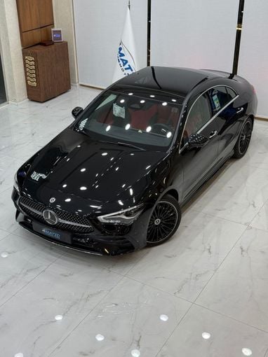 Новый Mercedes-Benz CLA AMG 35 AMG II (C118, X118) Рестайлинг, 2.0 л, 2025 в Дубае от 4 Matic Motors Черный цвет. GCC | AUTO.AE