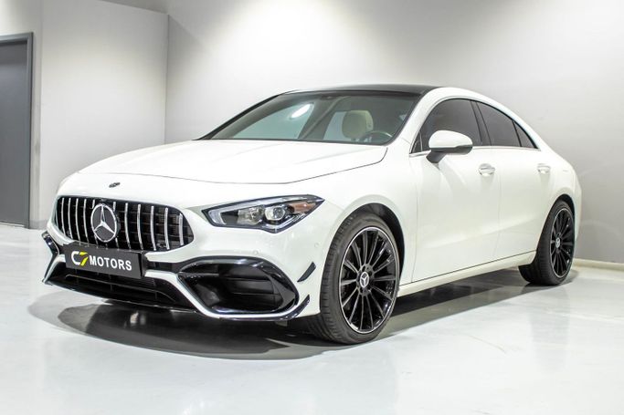 Подержанный Mercedes-Benz CLA 250 II (C118, X118), 2.0 л, 2020 в Дубае от C7 Motors Белый цвет. Корейская | AUTO.AE