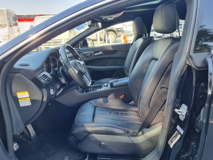 Подержанный Mercedes-Benz CLS 550 II (C218), 4.7 л, 2012 в Дубае от Saeed Auto Черный цвет. Японская | AUTO.AE