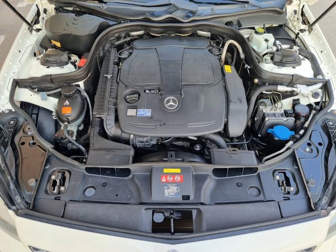 Подержанный Mercedes-Benz CLS 350 II (C218), 3.5 л, 2013 в Дубае от Saeed Auto Белый цвет. Японская | AUTO.AE