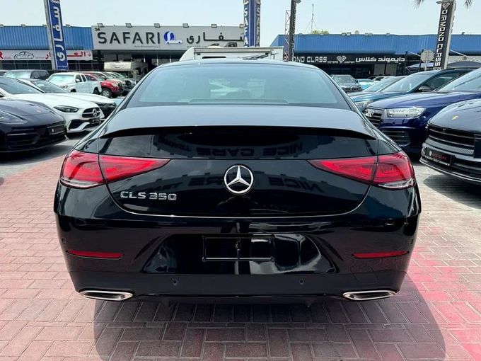 Подержанный Mercedes-Benz CLS 350 III (C257) Рестайлинг, 2.9 л, 2023 в Дубае от Nice Cars Motos Черный цвет. GCC | AUTO.AE