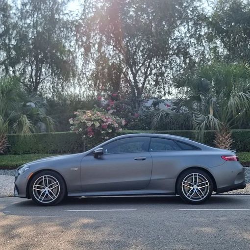 مستعملة Mercedes-Benz E-Class AMG 53 AMG عملية شد الوجه V (W213), 3.0 l, 2021 في في دبي من Alta Class Motors، اللون فضي. المواصفات الأمريكية | AUTO.AE