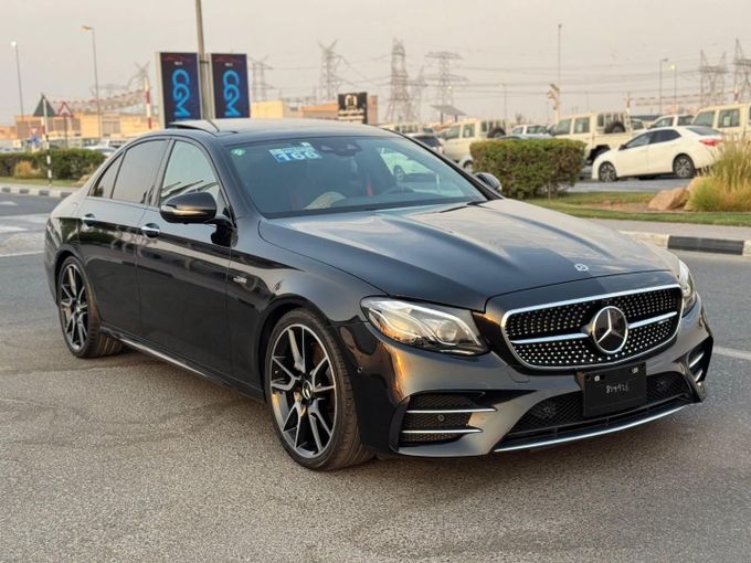 Used Mercedes-Benz E-Class AMG 53 AMG V (W213), 3.0 l, 2019 in Dubai by Saeed Auto, Black color. Japanese Specs | AUTO.AE