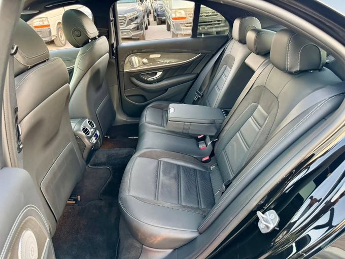 Used Mercedes-Benz E-Class AMG 43 AMG V (W213), 3.0 l, 2018 in Dubai by Saeed Auto, Black color. Japanese Specs | AUTO.AE