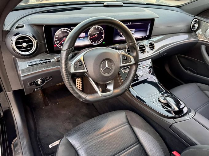 Used Mercedes-Benz E-Class AMG 43 AMG V (W213), 3.0 l, 2018 in Dubai by Saeed Auto, Black color. Japanese Specs | AUTO.AE