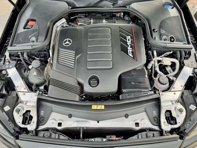 Used Mercedes-Benz E-Class AMG 53 AMG V (W213) Facelift, 3.0 l, 2020 in Dubai by Saeed Auto, Black color. Japanese Specs | AUTO.AE