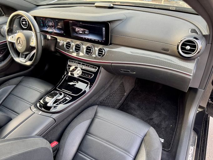Used Mercedes-Benz E-Class AMG 43 AMG V (W213), 3.0 l, 2017 in Dubai by Saeed Auto, Black color. Japanese Specs | AUTO.AE