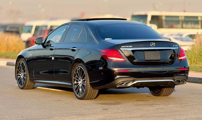 Used Mercedes-Benz E-Class AMG 43 AMG V (W213), 3.0 l, 2017 in Dubai by Saeed Auto, Black color. Japanese Specs | AUTO.AE