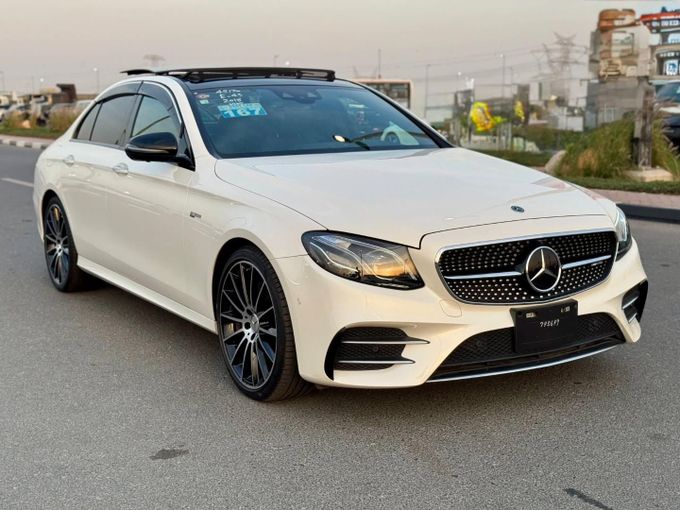 Used Mercedes-Benz E-Class AMG 43 AMG V (W213), 3.0 l, 2018 in Dubai by Saeed Auto, White color. Japanese Specs | AUTO.AE
