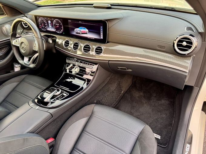 Used Mercedes-Benz E-Class AMG 43 AMG V (W213), 3.0 l, 2018 in Dubai by Saeed Auto, White color. Japanese Specs | AUTO.AE