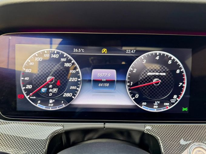 Used Mercedes-Benz E-Class AMG 43 AMG V (W213), 3.0 l, 2018 in Dubai by Saeed Auto, White color. Japanese Specs | AUTO.AE