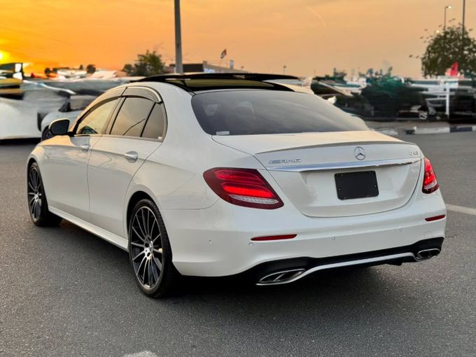 Used Mercedes-Benz E-Class AMG 43 AMG V (W213), 3.0 l, 2018 in Dubai by Saeed Auto, White color. Japanese Specs | AUTO.AE