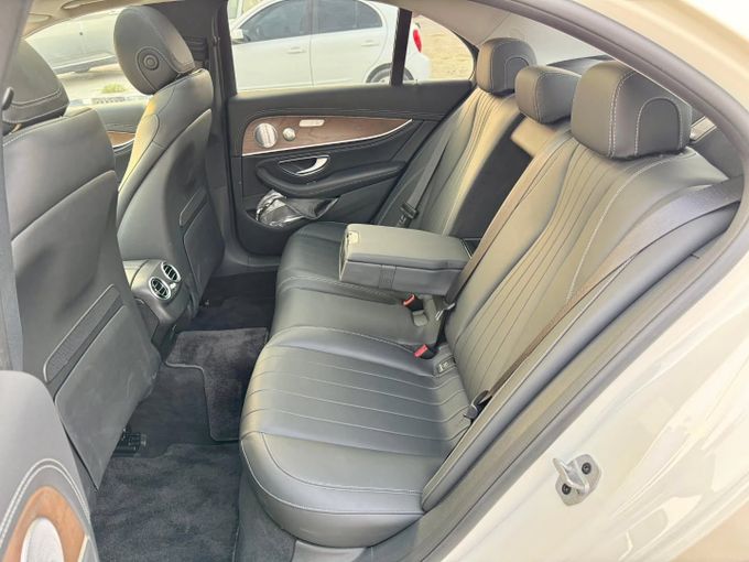 Used Mercedes-Benz E-Class 450 V (W213, S213, C238), 3.0 l, 2019 in Dubai by Saeed Auto, White color. Japanese Specs | AUTO.AE