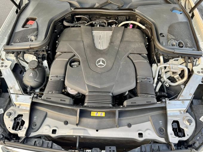 Used Mercedes-Benz E-Class 450 V (W213, S213, C238), 3.0 l, 2019 in Dubai by Saeed Auto, White color. Japanese Specs | AUTO.AE