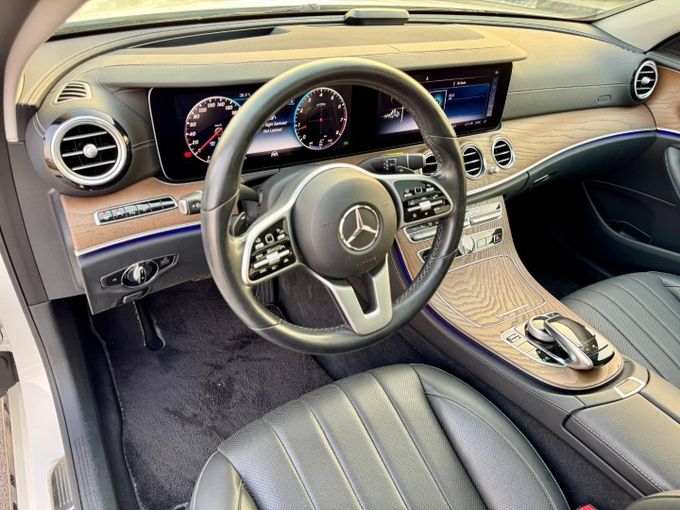 Used Mercedes-Benz E-Class 450 V (W213, S213, C238), 3.0 l, 2019 in Dubai by Saeed Auto, White color. Japanese Specs | AUTO.AE