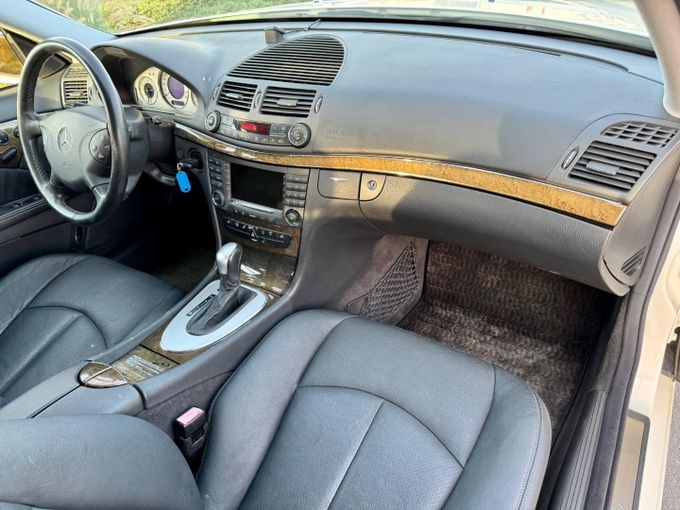 Used Mercedes-Benz E-Class 350 III (W211, S211), 3.5 l, 2004 in Dubai by Saeed Auto, White color. Japanese Specs | AUTO.AE