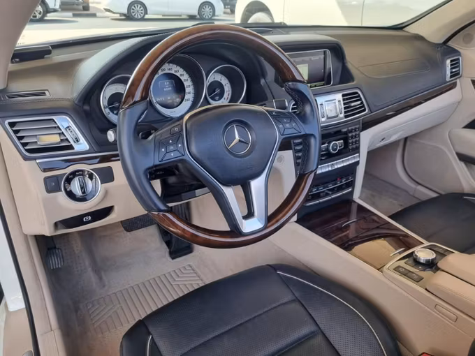 Подержанный Mercedes-Benz E-Class 350 IV (W212, S212, C207) Рестайлинг, 3.5 л, 2014 в Дубае от Saeed Auto Белый цвет. Японская | AUTO.AE