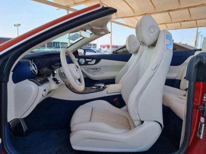 Подержанный Mercedes-Benz E-Class 400 V (W213, S213, C238), 3.0 л, 2018 в Дубае от Saeed Auto Красный цвет. Японская | AUTO.AE