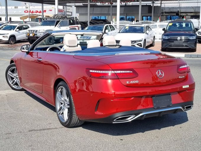 Подержанный Mercedes-Benz E-Class 400 V (W213, S213, C238), 3.0 л, 2018 в Дубае от Saeed Auto Красный цвет. Японская | AUTO.AE