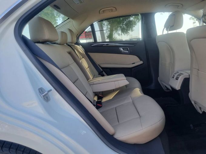 Подержанный Mercedes-Benz E-Class 350 IV (W212, S212, C207), 3.5 л, 2011 в Дубае от Saeed Auto Белый цвет. Японская | AUTO.AE