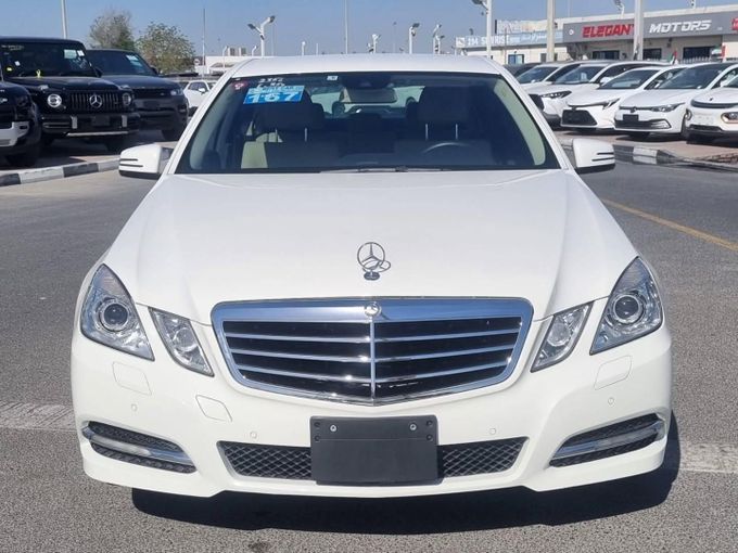 Подержанный Mercedes-Benz E-Class 350 IV (W212, S212, C207), 3.5 л, 2011 в Дубае от Saeed Auto Белый цвет. Японская | AUTO.AE