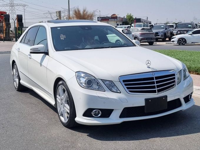 Подержанный Mercedes-Benz E-Class 350 IV (W212, S212, C207), 3.5 л, 2009 в Дубае от Saeed Auto Белый цвет. Японская | AUTO.AE
