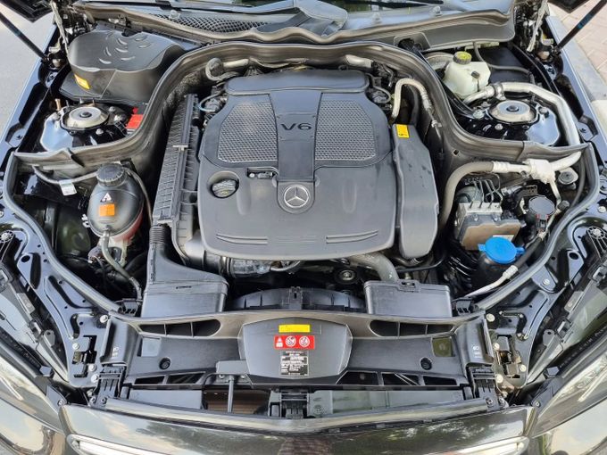 Подержанный Mercedes-Benz E-Class 300 IV (W212, S212, C207) Рестайлинг, 3.5 л, 2015 в Дубае от Saeed Auto Черный цвет. Японская | AUTO.AE