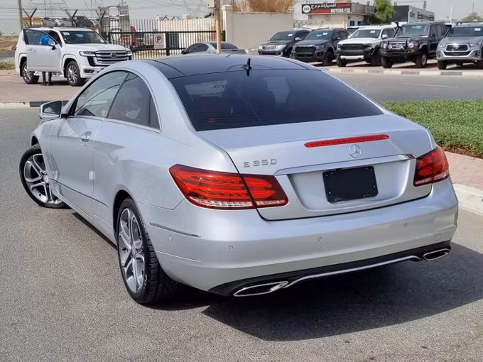 Подержанный Mercedes-Benz E-Class 350 IV (W212, S212, C207) Рестайлинг, 3.5 л, 2013 в Дубае от Saeed Auto Серый цвет. Японская | AUTO.AE