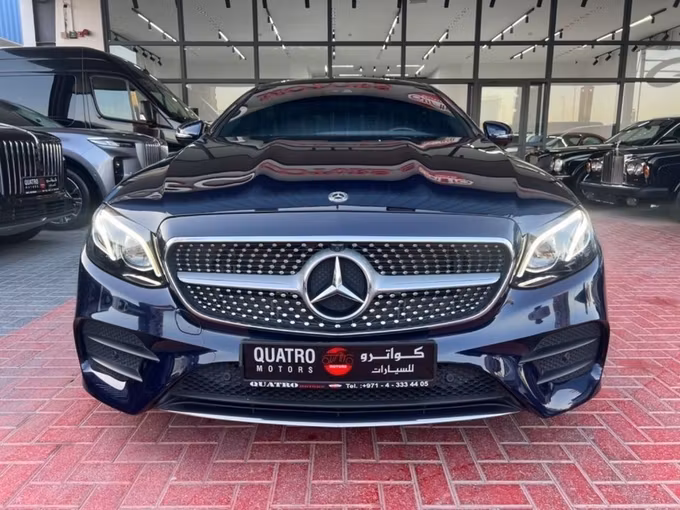 Подержанный Mercedes-Benz E-Class 200 V (W213, S213, C238), 2.0 л, 2020 в Дубае от Quatro Motors Черный цвет.  | AUTO.AE