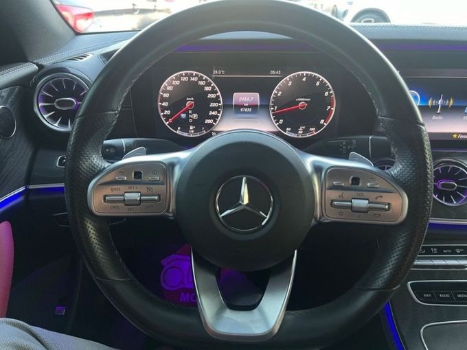 Подержанный Mercedes-Benz E-Class 200 V (W213, S213, C238), 2.0 л, 2020 в Дубае от Quatro Motors Черный цвет.  | AUTO.AE