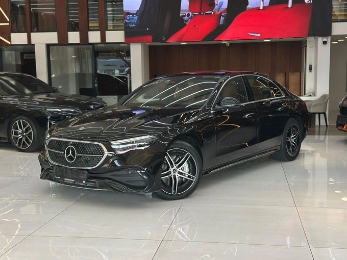 Новый Mercedes-Benz E-Class 300 VI (W214, S214), 2.0 л, 2024 в Дубае от Orient Auto FZE Черный цвет. Корейская | AUTO.AE
