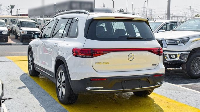 New Mercedes-Benz EQB 260 I Facelift, 2024 in Dubai by Najem Motors, White color. Other | AUTO.AE