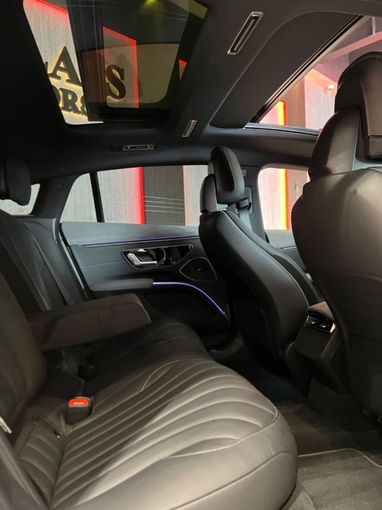 Подержанный Mercedes-Benz EQS 450+, 2022 в Дубае от A Class Motors Белый цвет.  | AUTO.AE