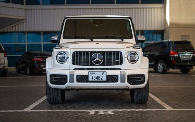 Mercedes-Benz G-Class AMG Brabus 800 II (W463), 2021 внедорожник 5 дв. бизнес класса в Дубае от POF RENTAL белый цвет | AUTO.AE