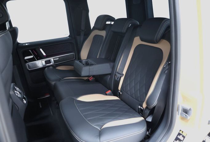 Mercedes-Benz G-Class AMG 63 4x4 Squared II (W463), 2025 внедорожник 5 дв. 4x4 squared бизнес класса в Дубае от POF RENTAL бежевый цвет | AUTO.AE