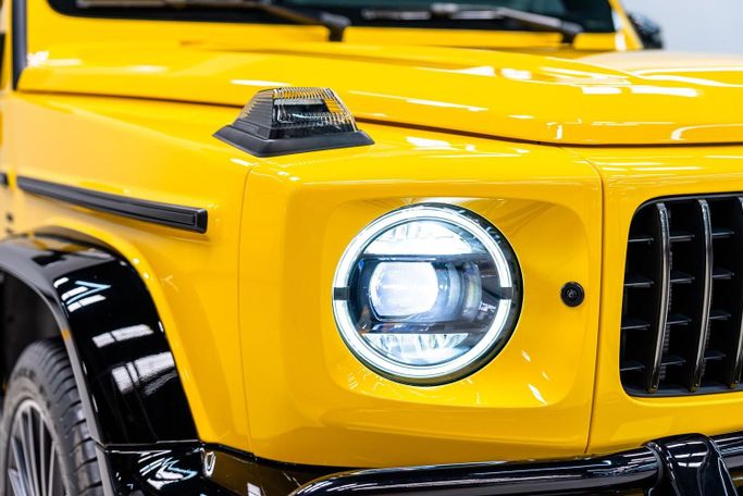 Mercedes-Benz G-Class AMG 63 AMG II (W465) Рестайлинг, 2025 внедорожник 5 дв. бизнес класса в Дубае от POF RENTAL желтый цвет | AUTO.AE