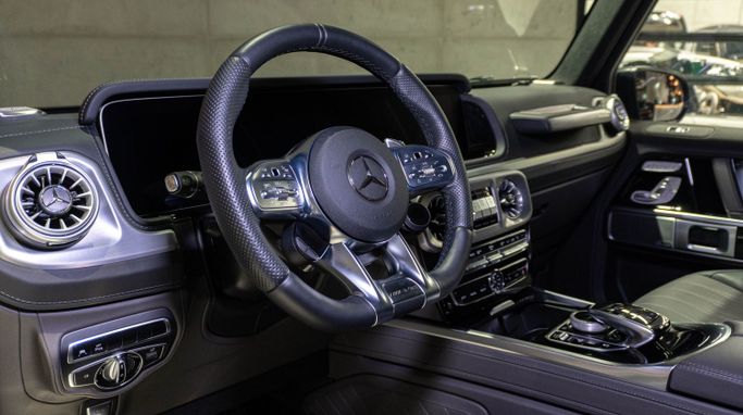Mercedes-Benz G-Class AMG 63 AMG II (W463), 2023 внедорожник 5 дв. бизнес класса в Дубае от DEIZ черный цвет | AUTO.AE