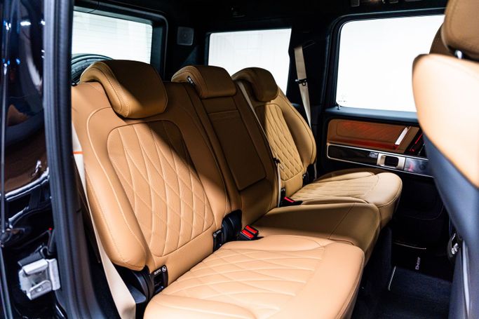 Новый Mercedes-Benz G-Class AMG 63 AMG II (W463), 4.0 л, 2025 в Дубае от PUPIL OF FATE MOTORS Черный цвет. GCC | AUTO.AE