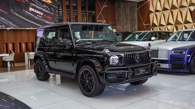 Новый Mercedes-Benz G-Class AMG 63 AMG II (W465) Рестайлинг, 4.0 л, 2024 в Дубае от 777 CARS Черный цвет. Европейская | AUTO.AE
