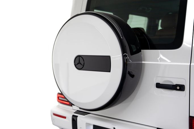 Новый Mercedes-Benz G-Class AMG 63 AMG II (W465) Рестайлинг, 4.0 л, 2025 в Дубае от PUPIL OF FATE MOTORS Белый цвет. GCC | AUTO.AE