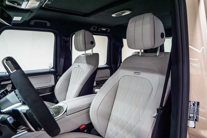 Новый Mercedes-Benz G-Class AMG 63 AMG II (W465) Рестайлинг, 4.0 л, 2025 в Дубае от PUPIL OF FATE MOTORS Бежевый цвет. GCC | AUTO.AE