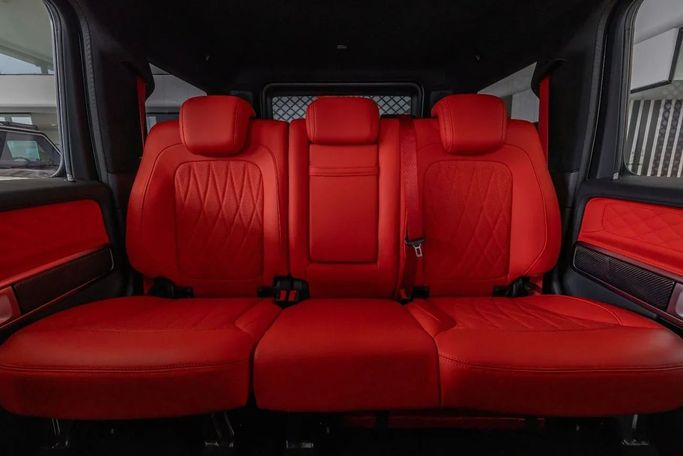 مستعملة Mercedes-Benz G-Class AMG 63 AMG عملية شد الوجه II (W465), 4.0 l, 2024 في في دبي من Laith Alobaidi Motors، اللون أبيض. المواصفات الكورية | AUTO.AE