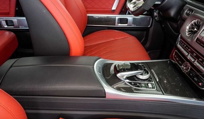 مستعملة Mercedes-Benz G-Class AMG 63 AMG عملية شد الوجه II (W465), 4.0 l, 2024 في في دبي من Laith Alobaidi Motors، اللون أسود. المواصفات الأوروبية | AUTO.AE