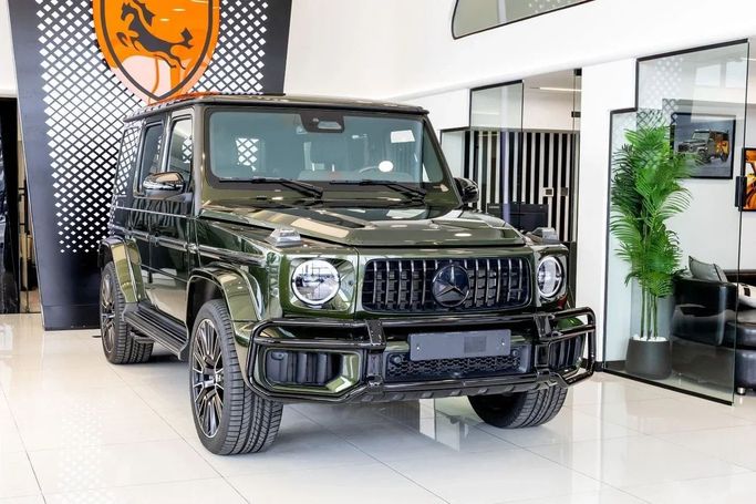 Used Mercedes-Benz G-Class AMG 63 AMG II (W465) Facelift, 4.0 l, 2024 in Dubai by Laith Alobaidi Motors, Green color. European Specs | AUTO.AE