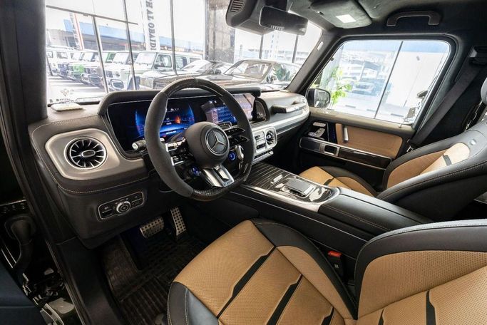 مستعملة Mercedes-Benz G-Class AMG 63 AMG عملية شد الوجه II (W465), 4.0 l, 2024 في في دبي من Laith Alobaidi Motors، اللون أخضر. المواصفات الأوروبية | AUTO.AE