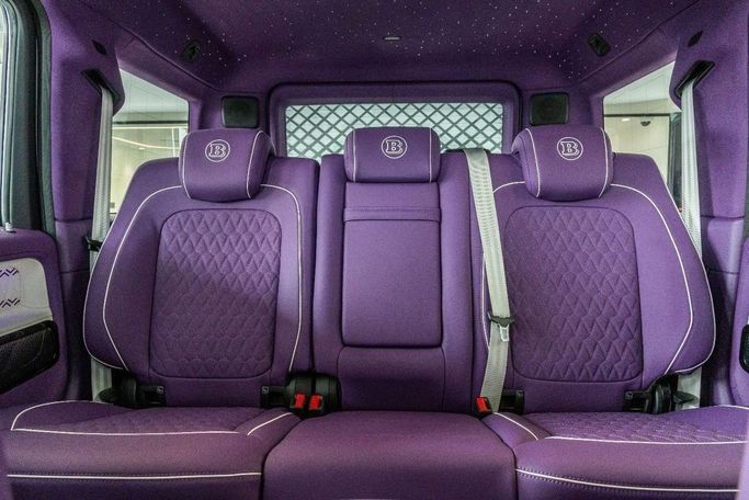 جديدة Mercedes-Benz G-Class AMG 63 AMG عملية شد الوجه II (W465), 4.0 l, 2024 في في دبي من Laith Alobaidi Motors، اللون أبيض. المواصفات الكورية | AUTO.AE