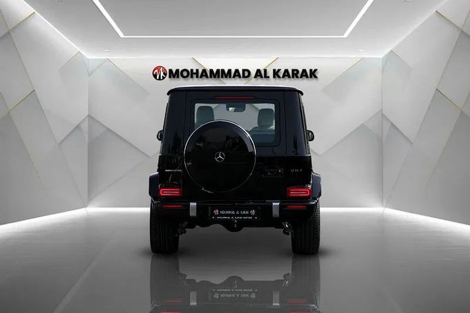 جديدة Mercedes-Benz G-Class AMG 63 AMG عملية شد الوجه II (W465), 4.0 l, 2025 في في دبي من Mohammad Alkarak Motors، اللون أسود. المواصفات الكورية | AUTO.AE